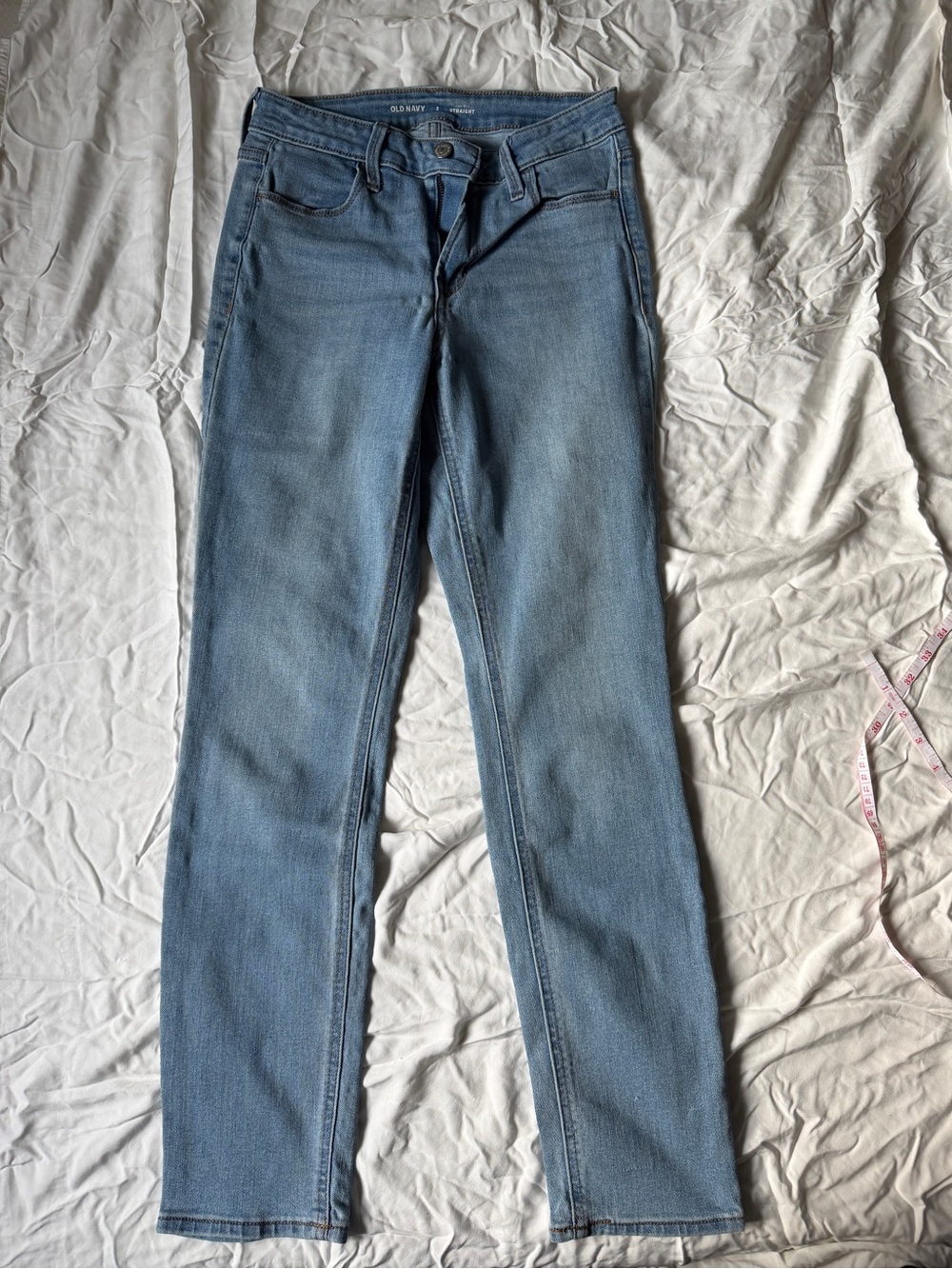Old Navy Women's Light Wash Straight Leg Jeans